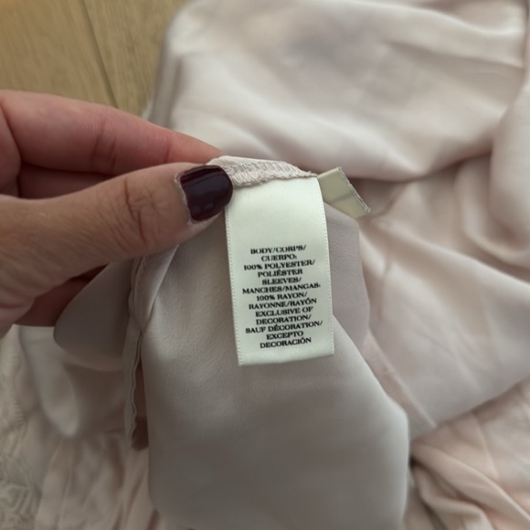 Ann Taylor Pink Lace Trim Blouse | Size XS | Long Sleeve | Elegant & Feminine - Picture 4 of 4